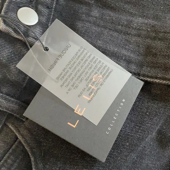 Black denim skirt - Picture 3 of 3